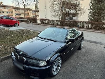 Blau Gebraucht 2001 BMW 325 Cabrio | 9.400 € (Teuer)