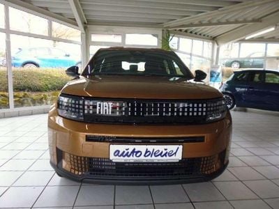 Neu Fiat Grande Panda Icon 101 PS (74 kW) 2026 Luna bronze Kleinwagen