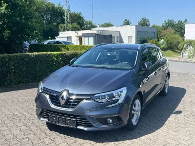 Gebraucht Renault Mégane IV 116 PS (85 kW) 2020 Grau Kombi