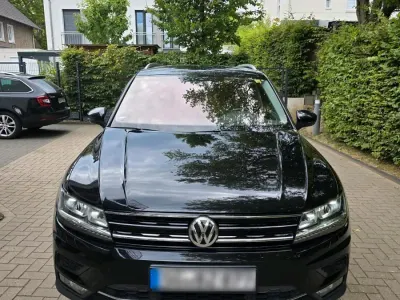 Gebraucht VW Tiguan Highline 150 PS (110 kW) 2019 Schwarz SUV