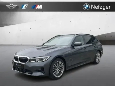 Gebraucht BMW 320 Sport Line 190 PS (139 kW) 2022 Mineralgrau metallic Kombi