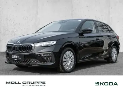 Gebraucht Skoda Scala Essence 116 PS (85 kW) 2025 Blackmagic perleffekt Kleinwagen
