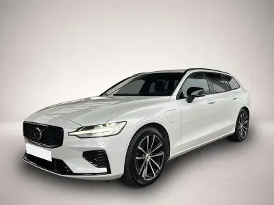 Gebraucht Volvo V60 Ultimate 455 PS (334 kW) 2022 Manufacturer Kombi