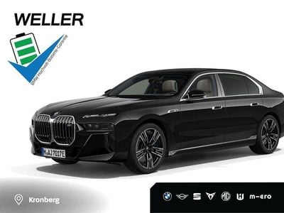 BMW M760e