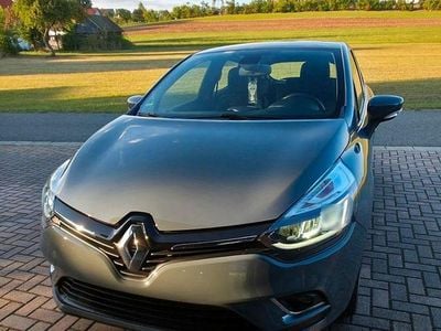 Gebraucht Renault Clio IV Intens 91 PS (66 kW) 2019 Grau Kleinwagen