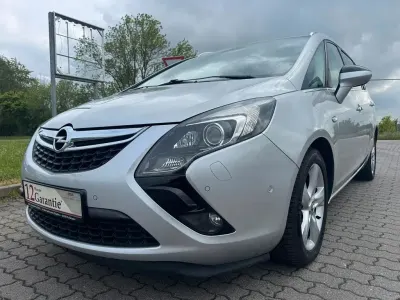 Gebraucht Opel Zafira Tourer Innovation 140 PS (102 kW) 2012 Silber Van / Kleinbus