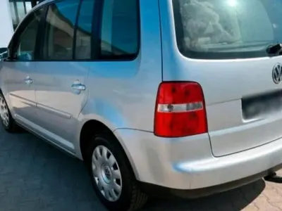 Gebraucht VW Touran 105 PS (77 kW) 2005 Silber Van / Kleinbus