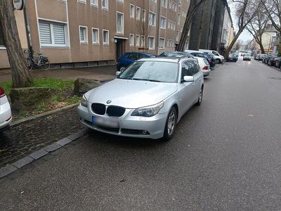 Gebraucht BMW 525 177 PS (130 kW) 2006 Silber Kombi