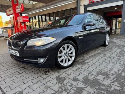 Gebraucht BMW 530 Shadowline 258 PS (189 kW) 2012 Grau Kombi