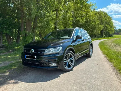 Gebraucht VW Tiguan R-line 230 PS (169 kW) 2019 Schwarz SUV