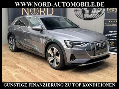Gebraucht Audi e-tron Advanced 230 kW (313 PS) 2022 Taifungrau metallic (metallic) SUV