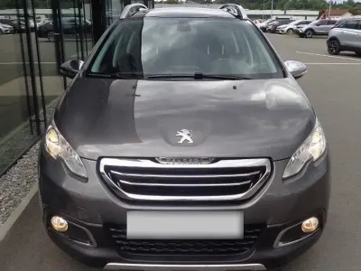 Gebraucht Peugeot 2008 120 PS (88 kW) 2015 Grau SUV