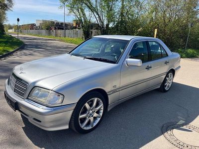 Gebraucht Mercedes C240 Elegance 170 PS (125 kW) 2000 Silber Limousine
