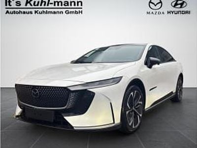 Neu Mazda 6e Takumi-Line 189 kW (258 PS) 2026 Weiß (snowflake white pearl) Limousine
