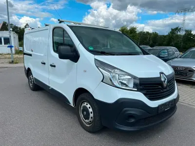 Gebraucht Renault Trafic Komfort 95 PS (69 kW) 2019 Weiß Van / Kleinbus