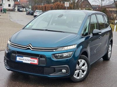 Blau Gebraucht 2021 Citroën C4 SpaceTourer Van / Kleinbus | 12.350 € (Fairer Preis)