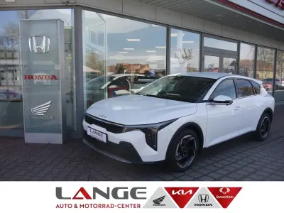 Nuova Kia K4 Spirit 150 CV (110 kW) 2026 Bianco Berlina