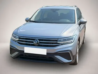 Gebraucht VW Tiguan Allspace Life 150 PS (110 kW) 2025 Silber SUV
