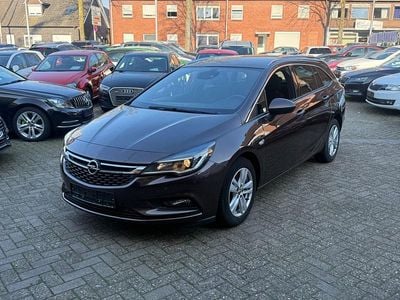 Usata Opel Astra Dynamic 150 CV (110 kW) 2016 Marrone Station wagon