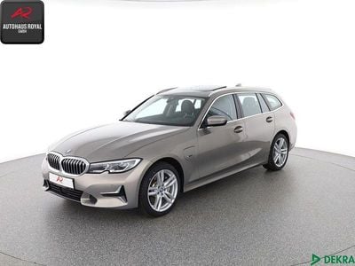 BMW 330e