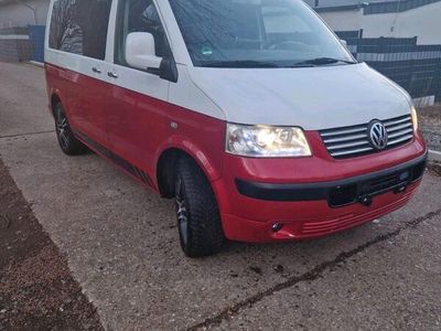 gebraucht VW T5 2.5 L Diesel, 7 Sitzplätze