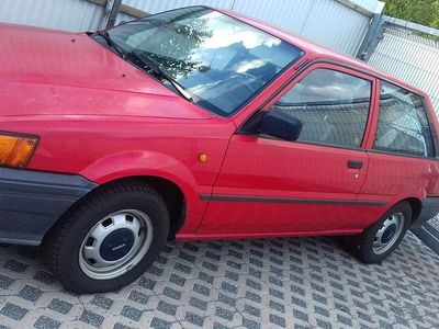 Gebraucht Nissan Sunny 60 PS (44 kW) 1987 Rot Kleinwagen