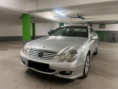 Gebraucht Mercedes CL180 143 PS (105 kW) 2005 Violet Coupé