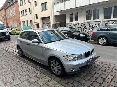 Usata BMW 116 116 CV (85 kW) 2007 Argento Utilitaria