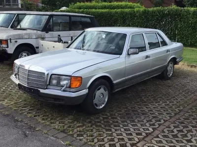 Gebraucht Mercedes 500 231 PS (169 kW) 1986 Silber Limousine