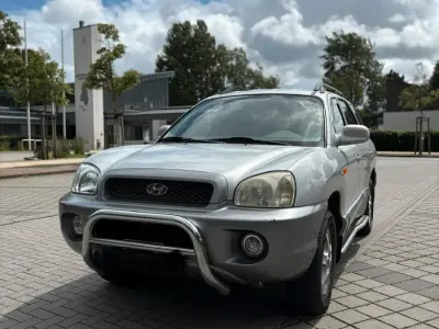 Gebraucht Hyundai Santa Fe 173 PS (127 kW) 2004 Silber SUV