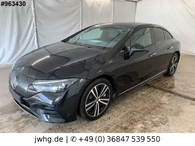 Käytetty Mercedes 500 AMG 300 kW (408 HP) 2023 Musta Sedan