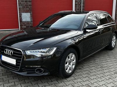 Gebraucht Audi A6 Ambiente 204 PS (150 kW) 2014 Schwarz Kombi