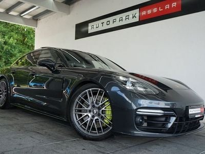 Porsche Panamera 4S