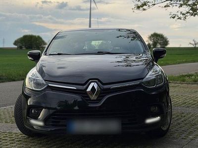 Occasion Renault Clio V LIMITED 90 PK (66 kW) 2020 Zwart Hatchback
