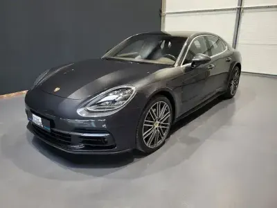Gebraucht Porsche Panamera 4S Chrono 422 PS (310 kW) 2017 Vulkangraumetallic Kleinwagen