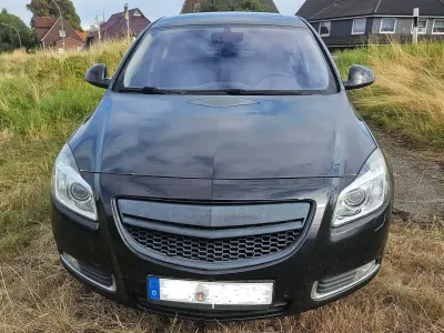 Gebraucht Opel Insignia Sport 260 PS (191 kW) 2009 Schwarz Limousine