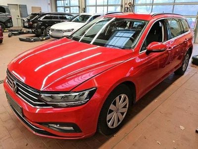Tornadorot Gebraucht 2023 VW Passat Business Kombi | 15.200 € (Superpreis)
