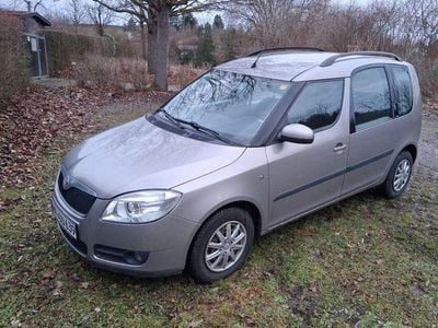 Grau Gebraucht 2007 Skoda Roomster Van / Kleinbus | 1.399 € (Fairer Preis)