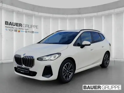 Neu BMW 218 Active Tourer M Sport 136 PS (100 kW) 2026 Weiß Van / Kleinbus