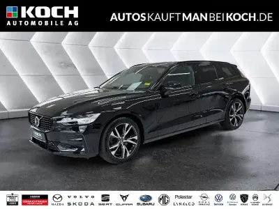 Gebraucht Volvo V60 145 PS (106 kW) 2025 Kombi