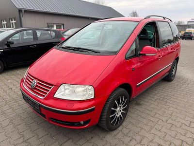 Gebraucht VW Sharan Family 150 PS (110 kW) 2004 Rot Van / Kleinbus