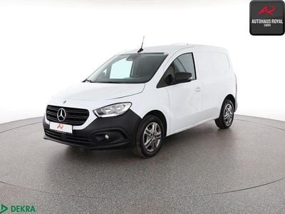 Gebraucht Mercedes Citan 110 95 PS (69 kW) 2022 Weiß Van / Kleinbus