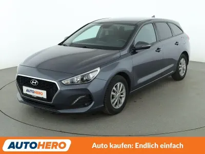 Gebraucht Hyundai i30 Trend 99 PS (72 kW) 2018 Grau Kombi