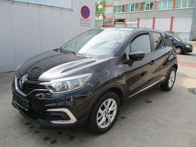 Begagnad Renault Captur LIMITED 131 HK (96 kW) 2019 Svart SUV