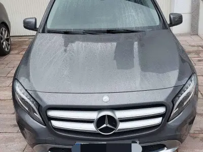 Gebraucht Mercedes 200 Style 156 PS (114 kW) 2016 Grau SUV