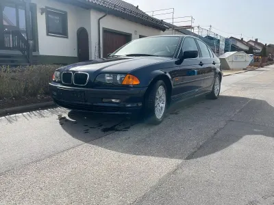 Brugt BMW 323 Sport Line 170 HK (125 kW) 1998 Blå Sedan