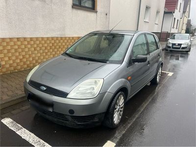 gebraucht Ford Fiesta 1.3 44 kW - 5trg.