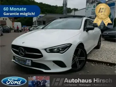 Gebraucht Mercedes CLA200 Shooting Brake 150 PS (110 kW) 2019 Weiß Kombi