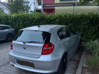 Gebraucht BMW 116 122 PS (89 kW) 2008 Silber Kleinwagen
