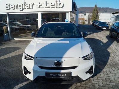 Weiß Gebraucht 2023 Volvo XC40 Ultimate SUV | 34.990 € (Guter Preis)